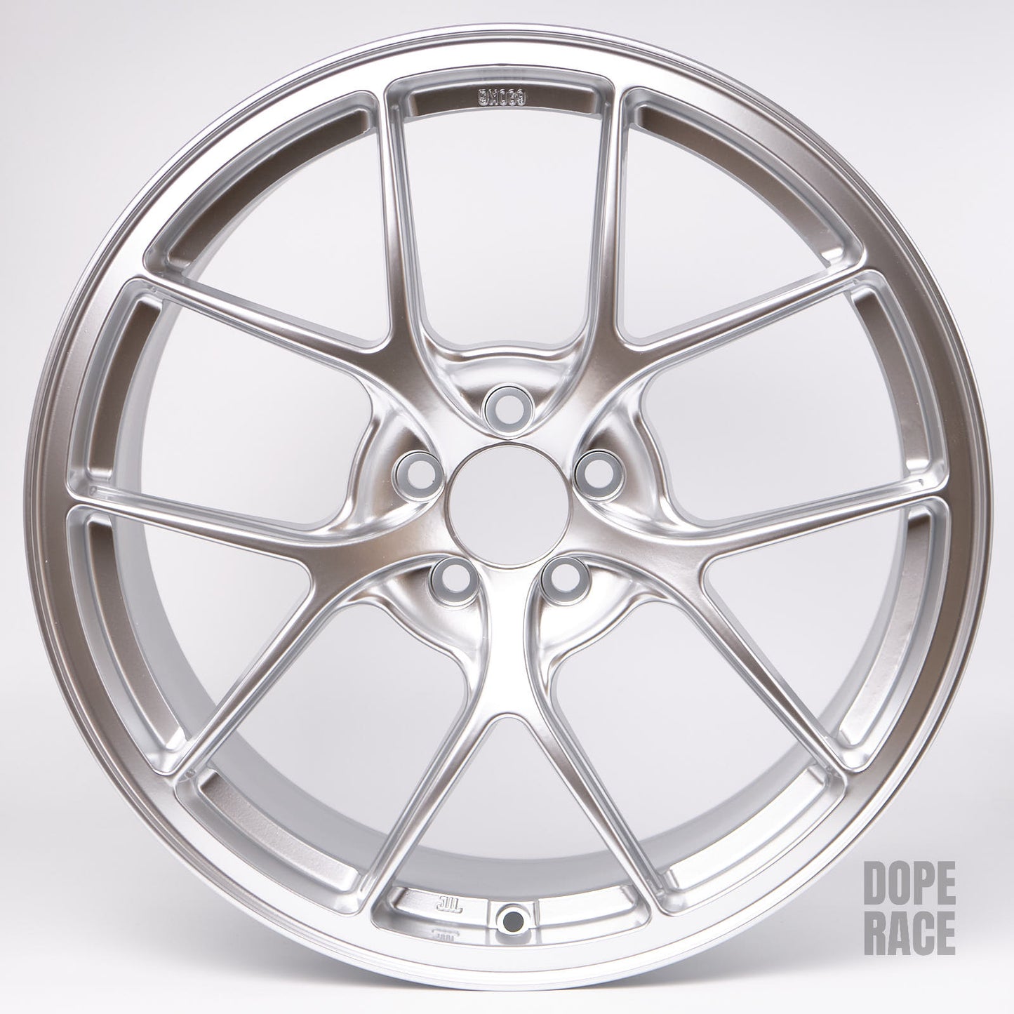 ROTA KB-F - 18X8.5, +44mm , 5X100, 73 Hub