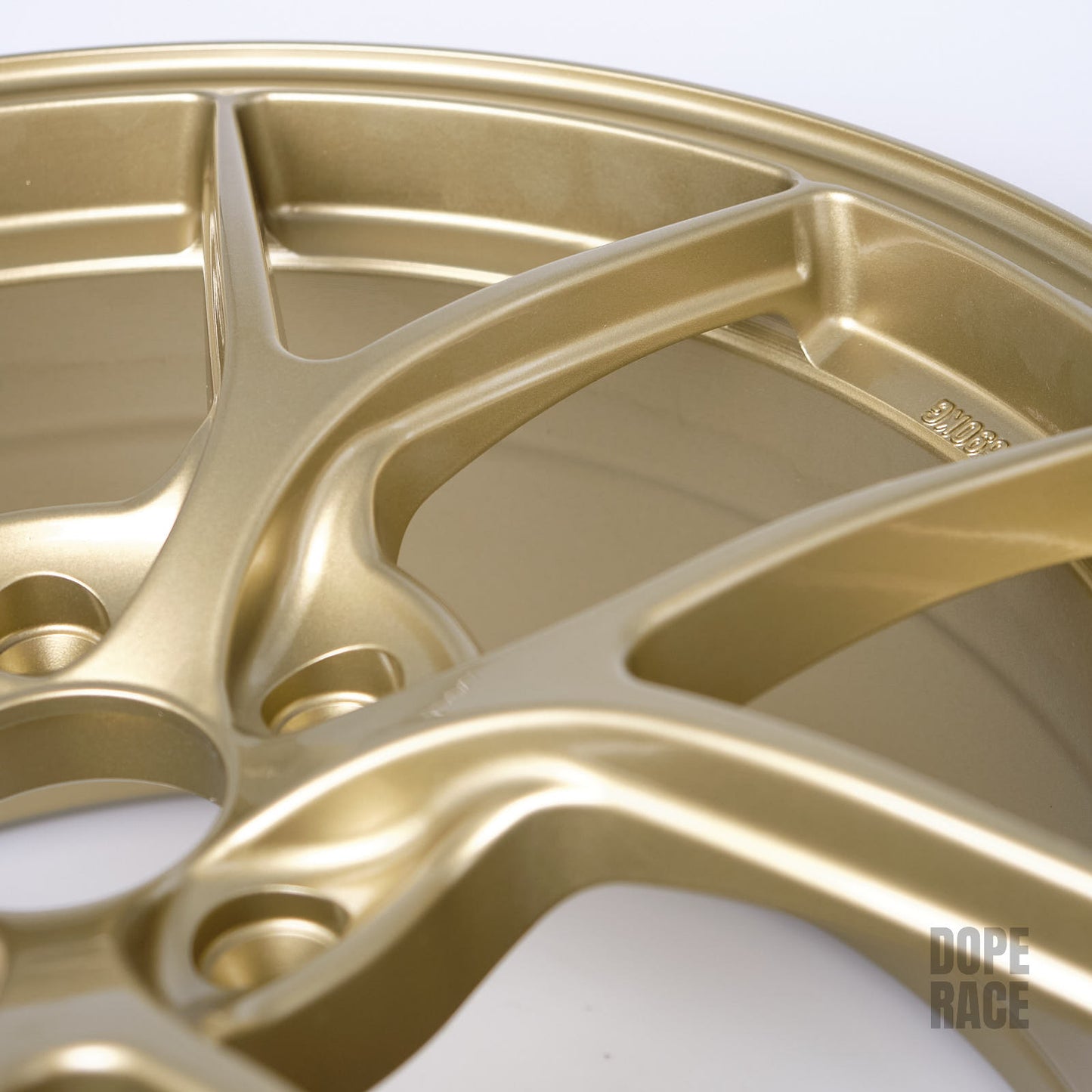 ROTA KB-F - 18X8.5, +44mm , 5X114.3, 73 Hub