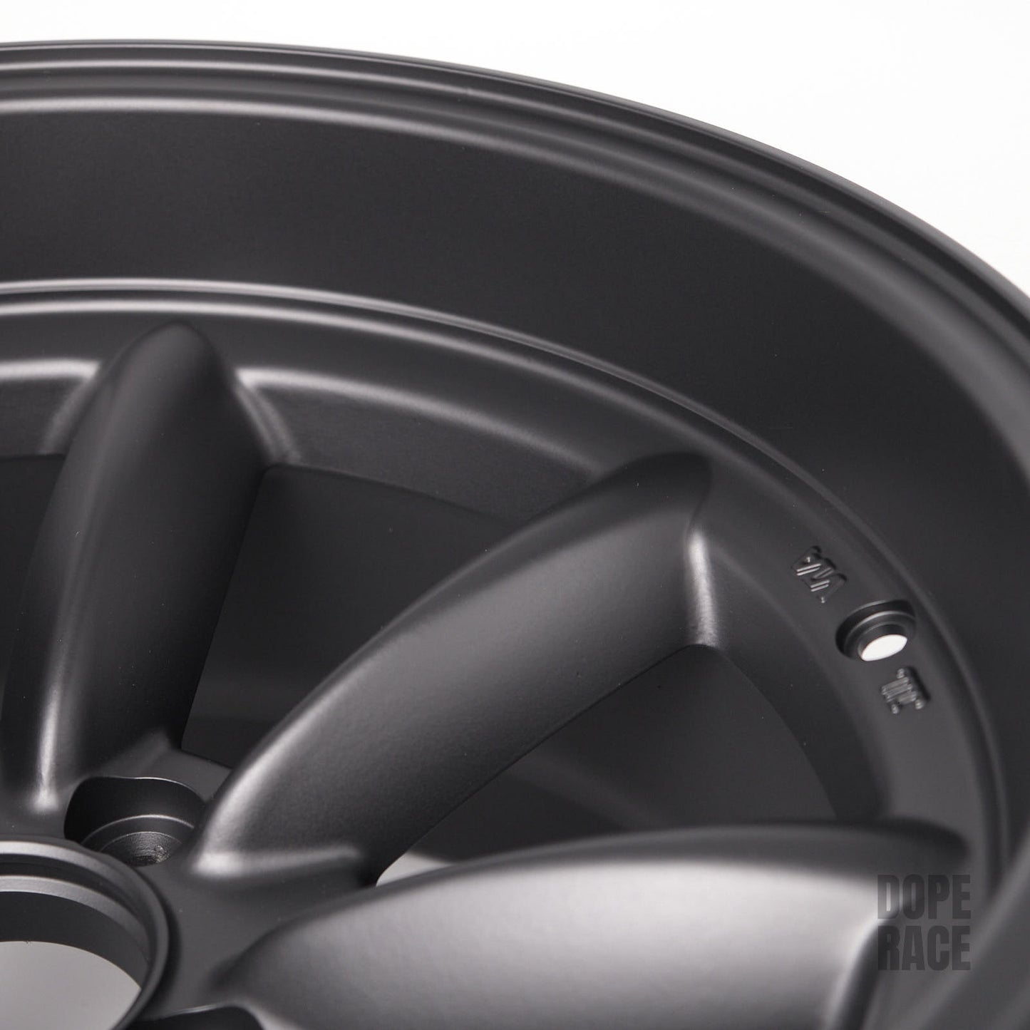 ROTA RB-X 17 - 17X9.5, -19mm, 4X114.3, 73 Hub