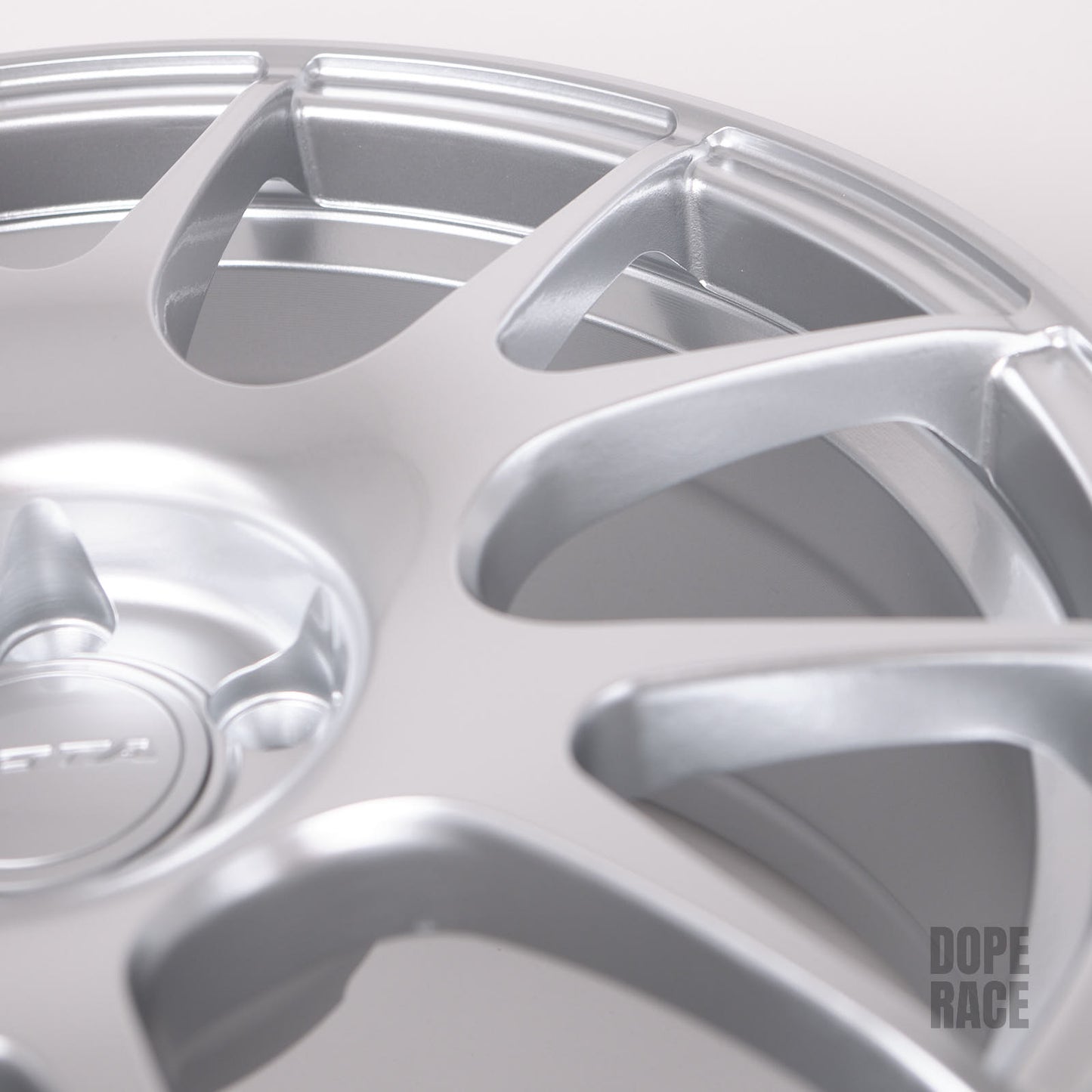ROTA Wheels BLITZ SPORT (17X8 ET35 5X100 73 Hub)