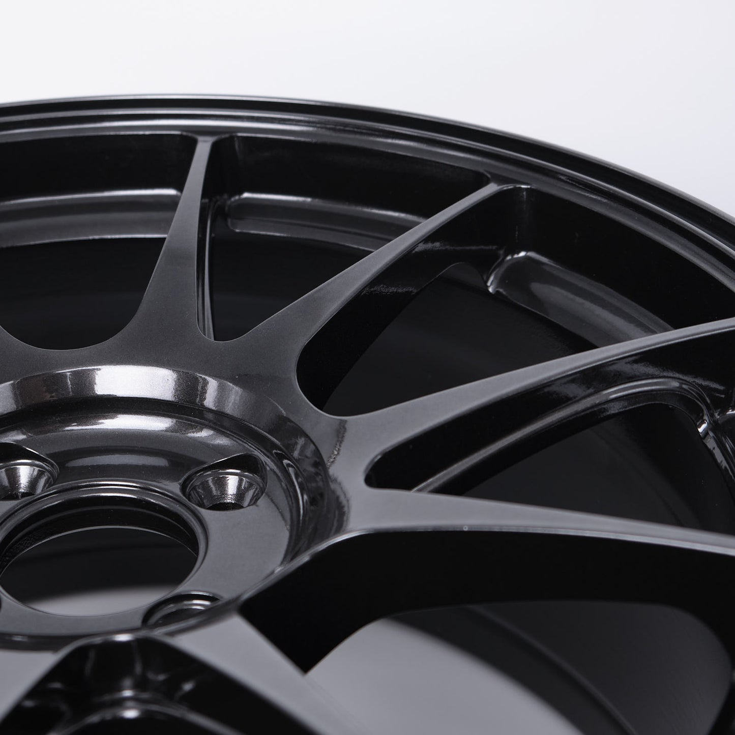 ROTA TITAN - 17X9, +42mm, 4X100, 67.1 Hub