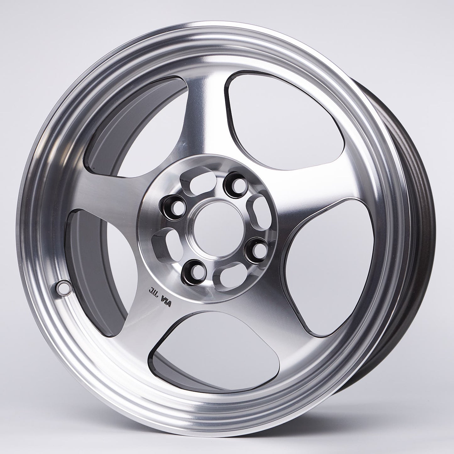 ROTA SLIP STREAM - 16X7, +40mm, 4X100, 67.1 Hub
