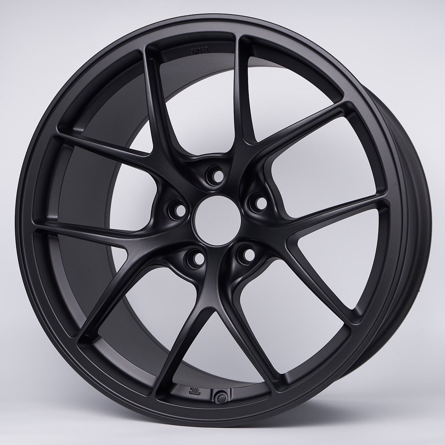 ROTA KB-R - 18x9.5, +38mm, 5x114, 73mm Hub