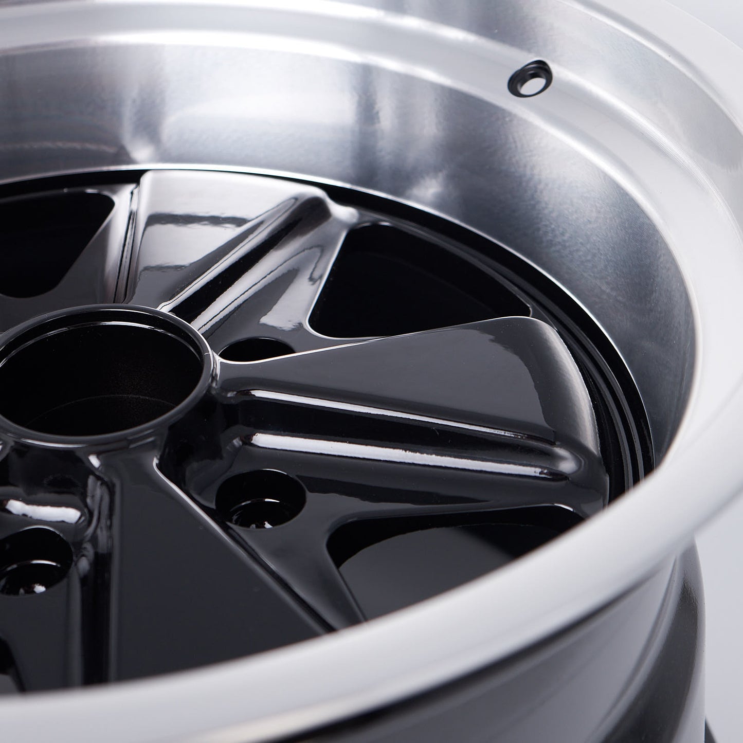LINEA CORSE PSD 17 - 17x11, 16mm, 5x130, 71.6 Hub
