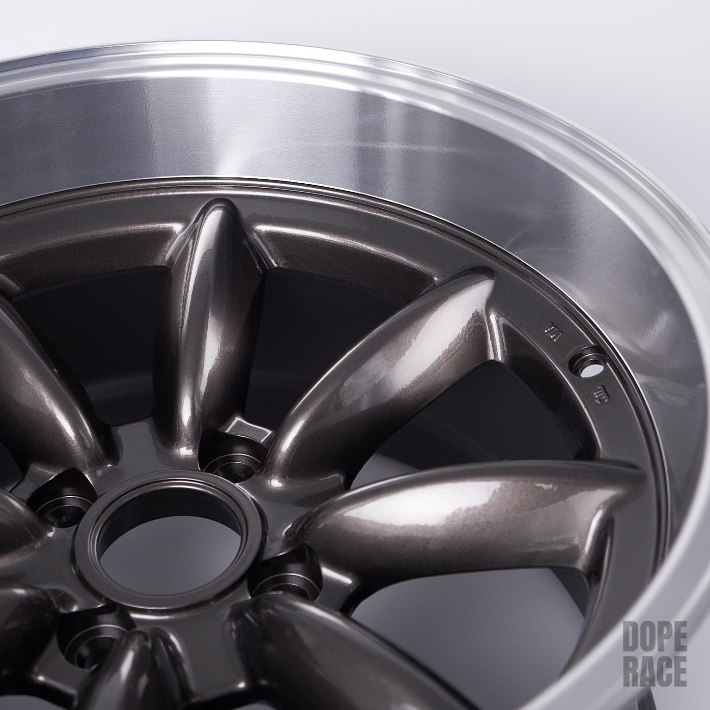 ROTA RB-X 17 - 17X9.5, -19mm, 4X114.3, 73 Hub