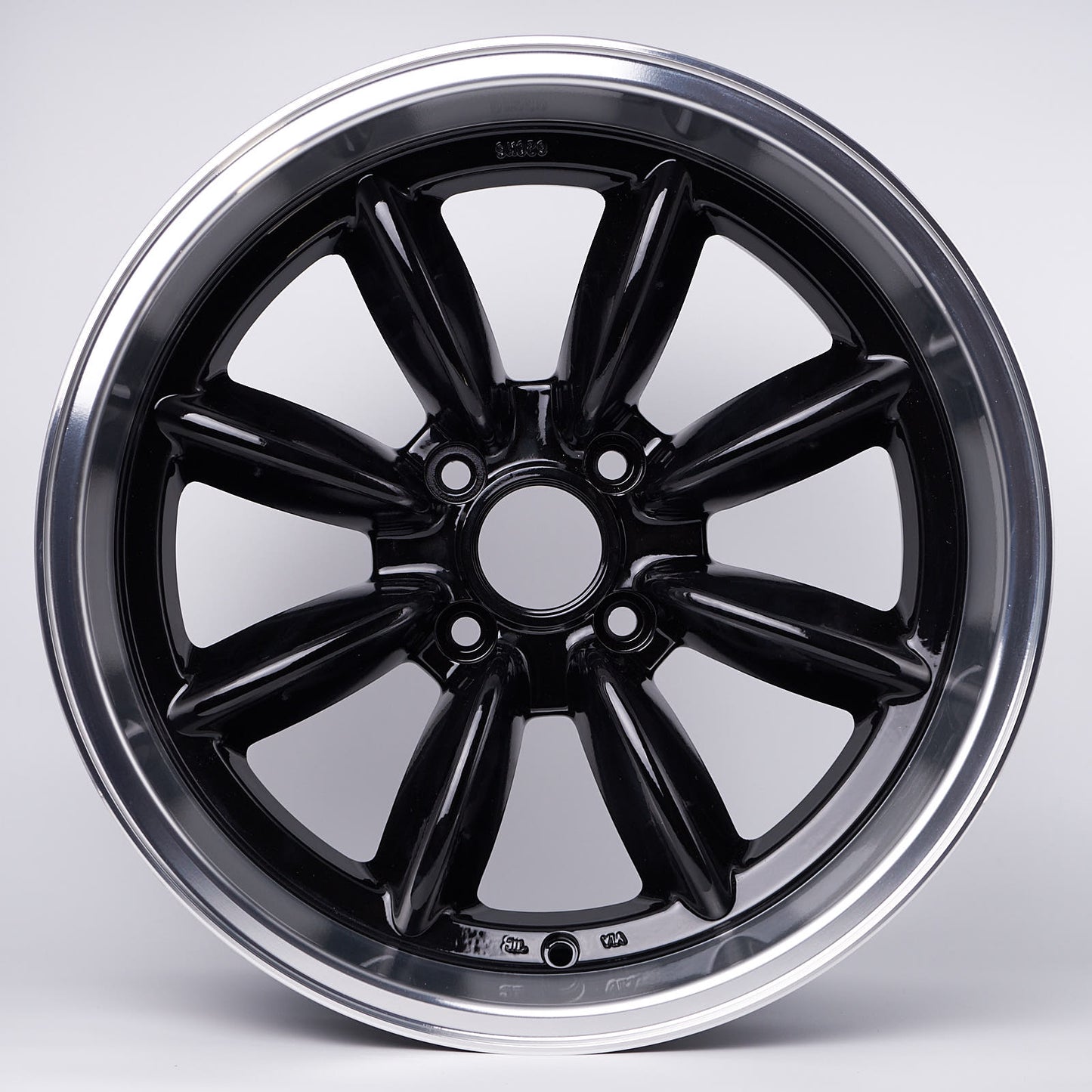 ROTA RB-X 17 - 17X9.5, -19mm, 4X114.3, 73 Hub