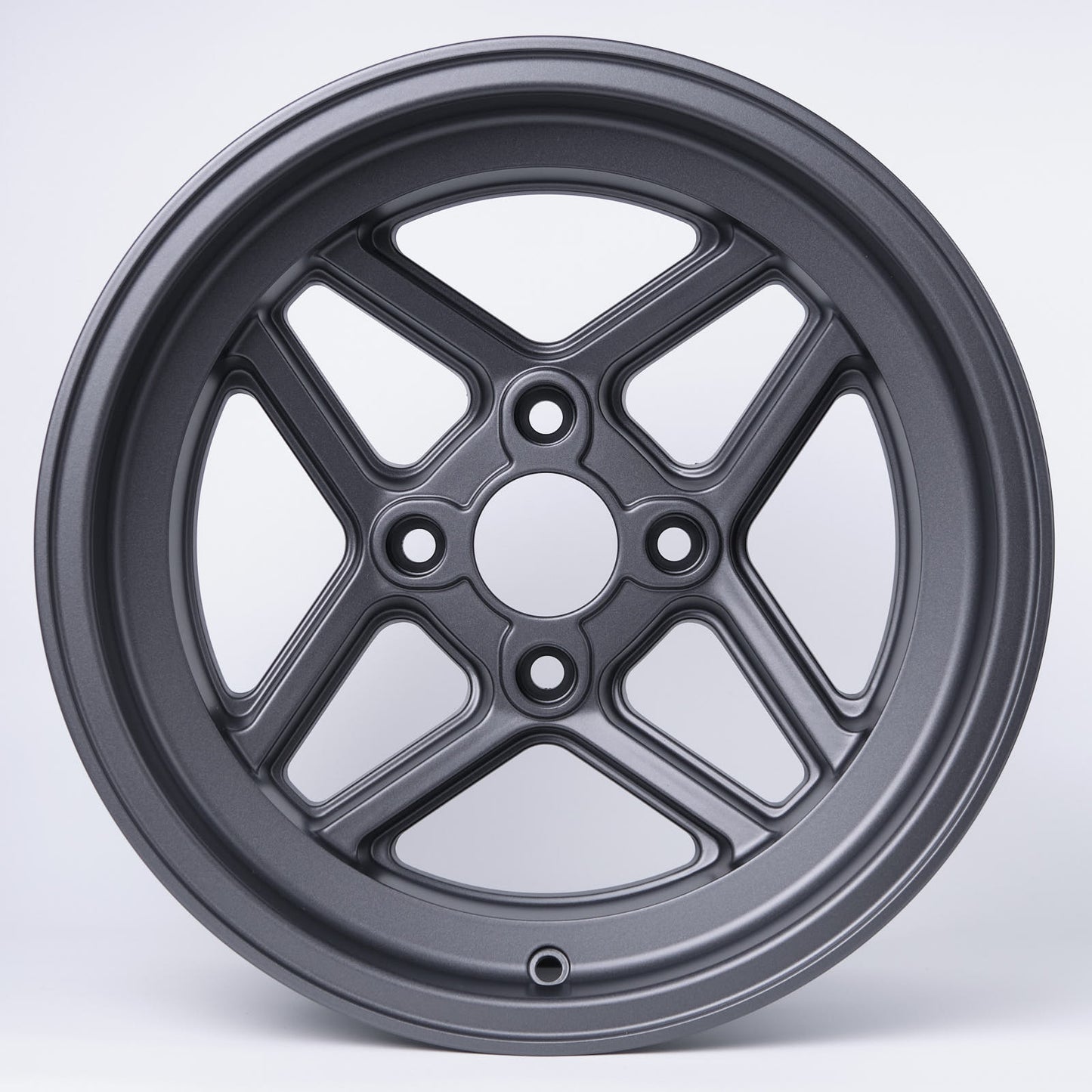 ROTA TBT 15 - 15X8, +0mm, 4X114.3, 73 Hub