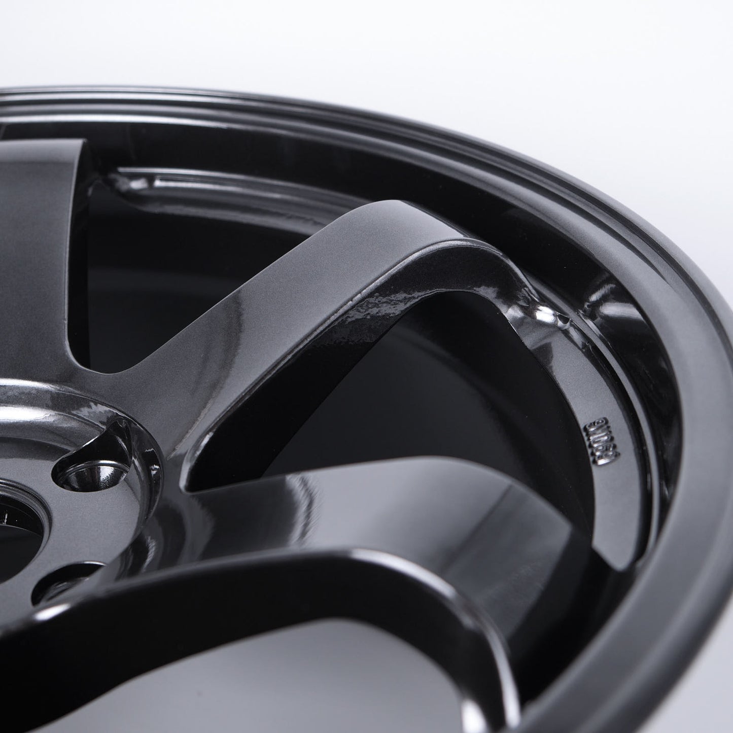 ROTA GRID RACING - 18X9.5, +38mm, 5X114.3, 73 Hub