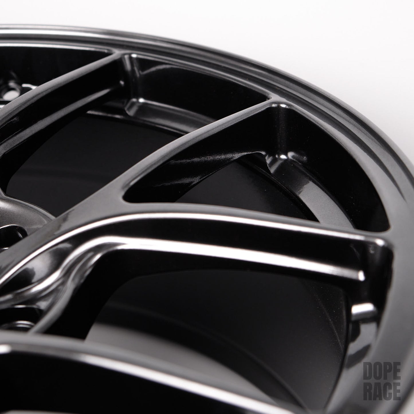 ROTA KB-F - 18X8.5, +44mm , 5X100, 73 Hub