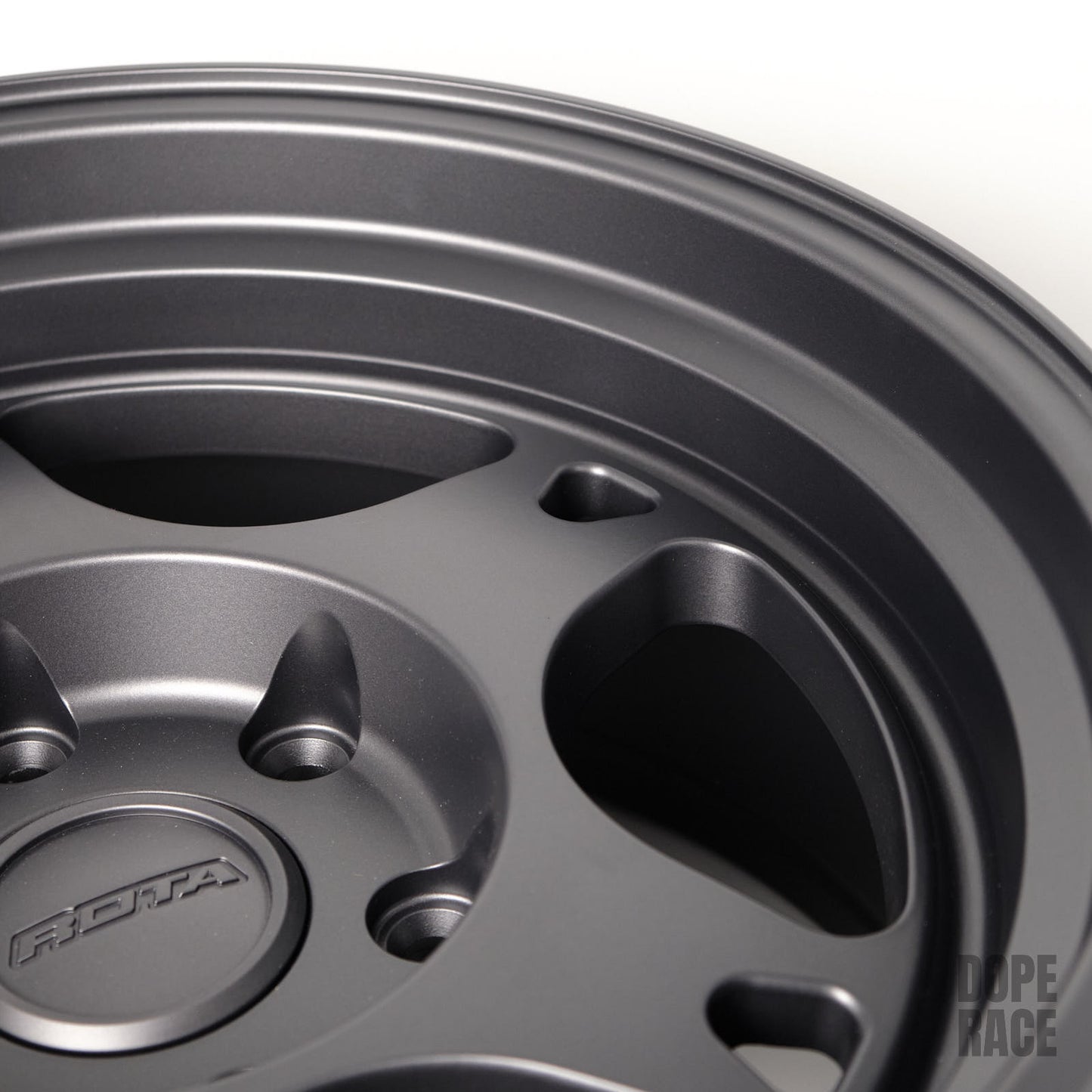 ROTA FF SLIPSTREAM - 17X8.5, 0mm, 6X139.7, 106.1 Hub