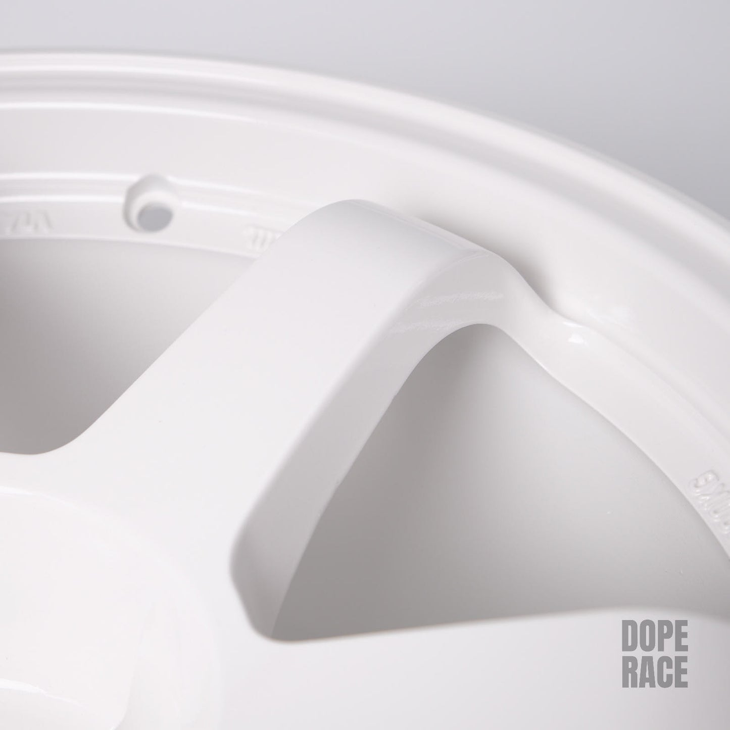 ROTA GRID RACING - 17X9, +12mm, 4X114.3, 73 Hub