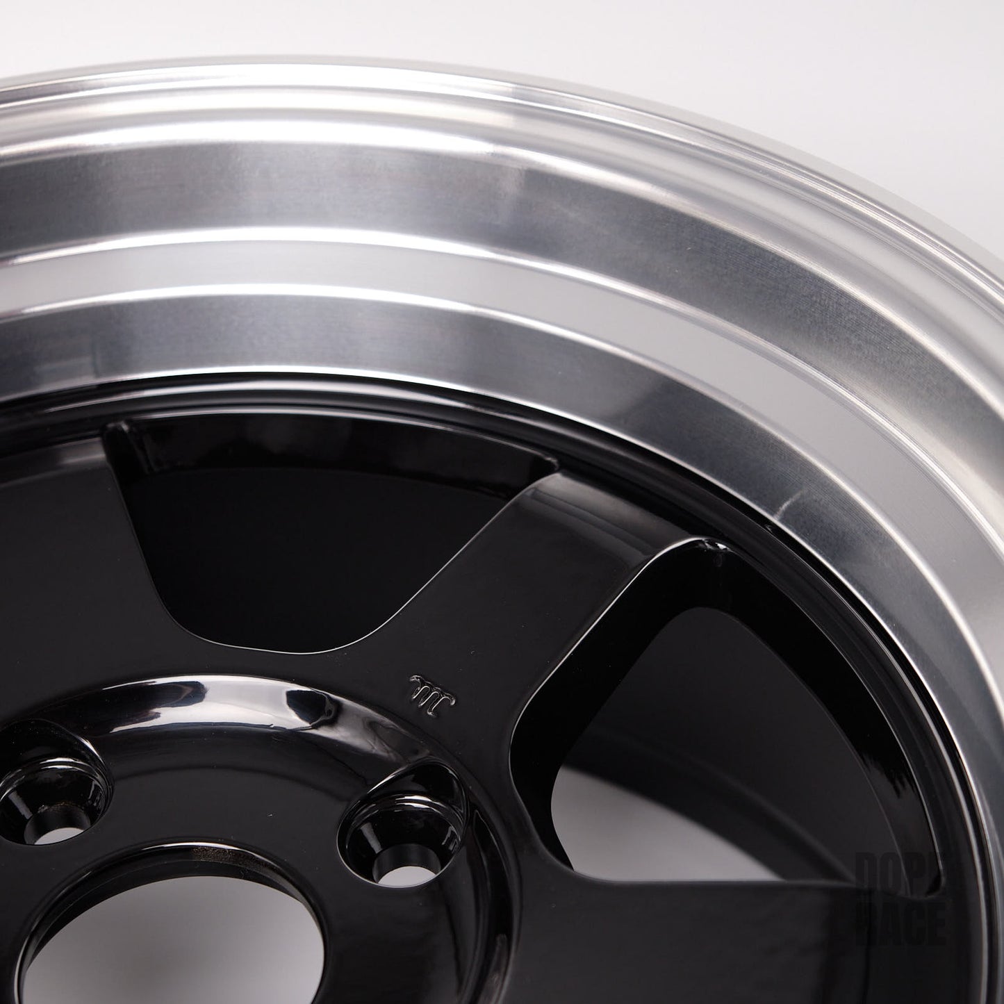 ROTA GRID V CLASSIC - 15x8, 0mm, 4x114.3, 73mm Hub