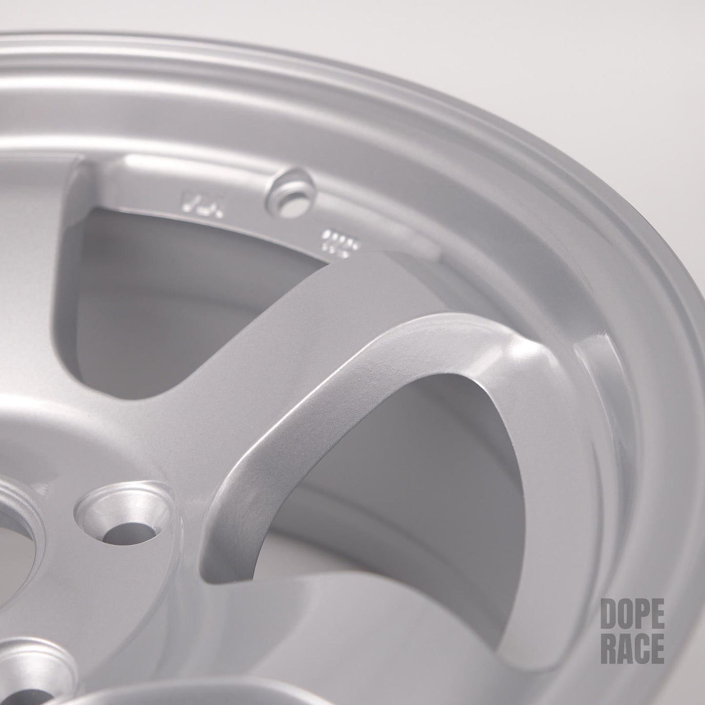 ROTA GRID CONCAVE - 15X7, +20mm, 5X114.3, 73 Hub