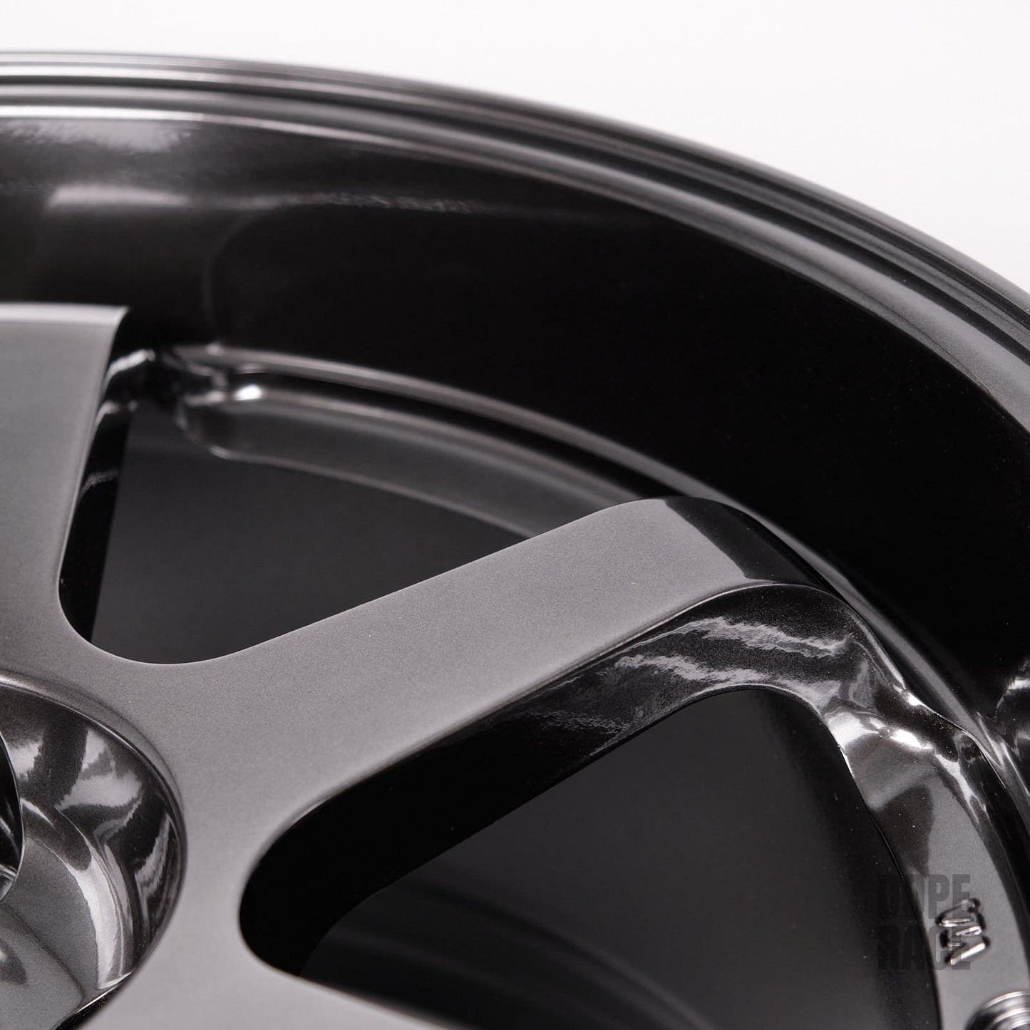 ROTA GRID RACING - 19X10.5, +15mm, 5X114.3, 73 Hub