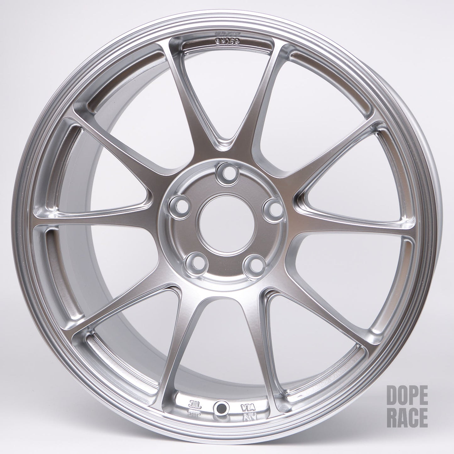 ROTA TITAN - 17X8, +48mm , 5X114.3, 73 Hub