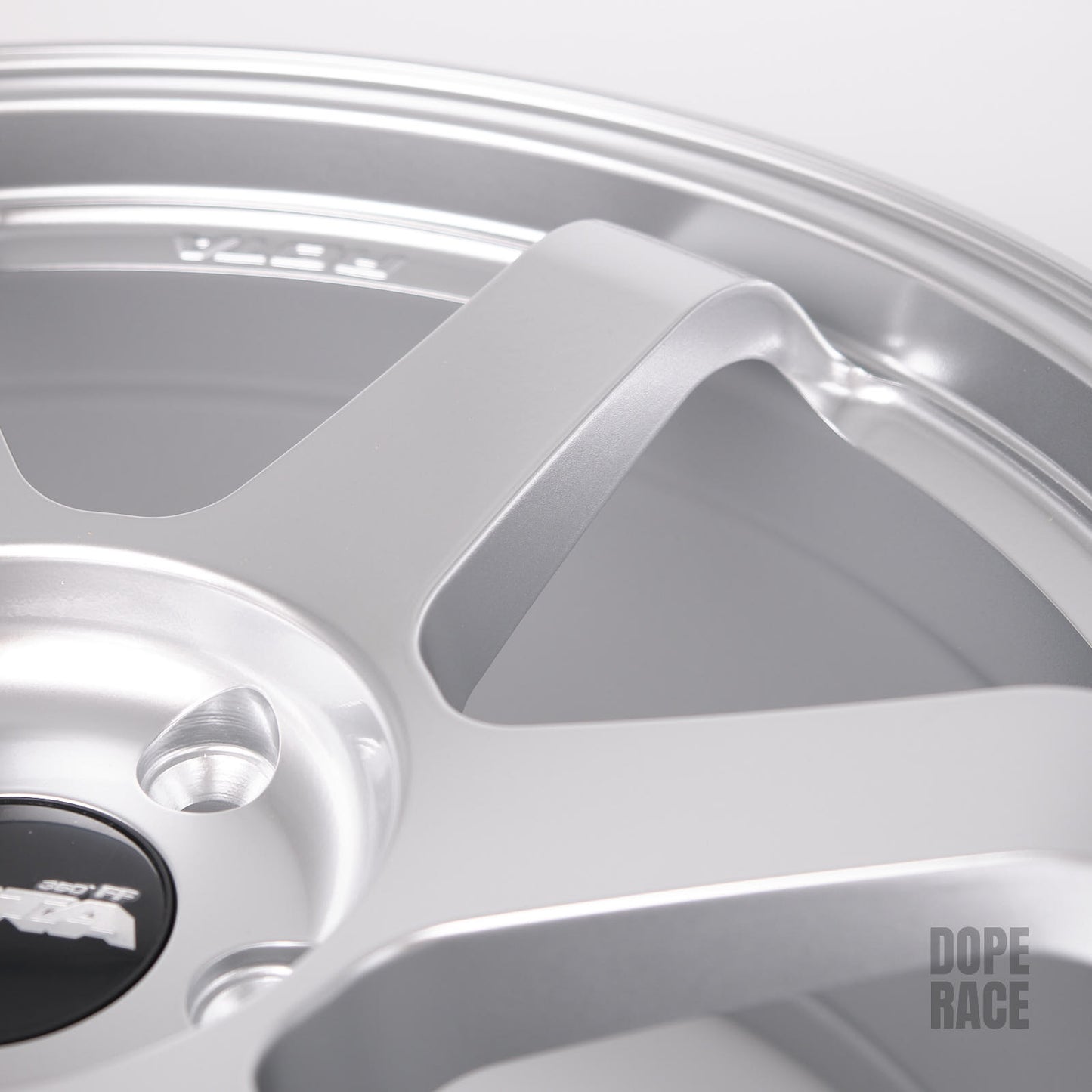 ROTA FF GRID - 19X9.5, +45mm, 5X114.3, 64.1 Hub