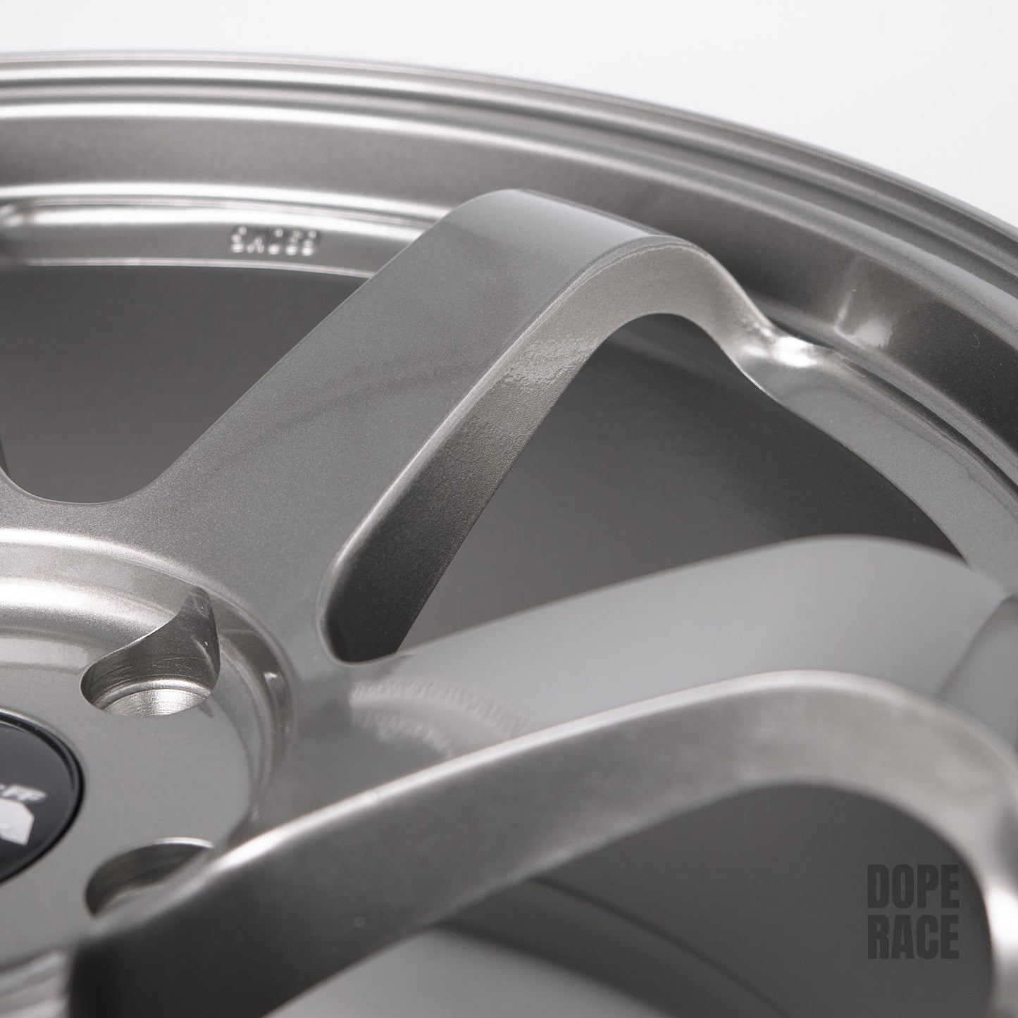 ROTA FF GRID - 18X9.5, +38mm, 5X120, 73 Hub