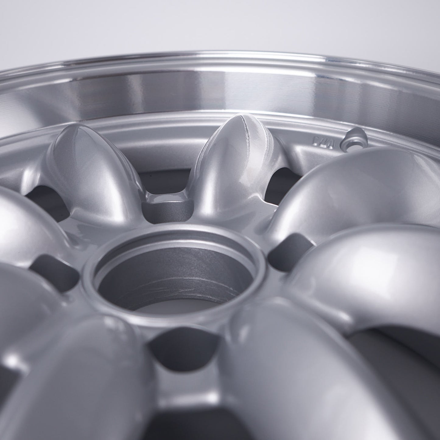 ROTA RB 15 - 15X7, +35mm , 4X100, 67.1 Hub