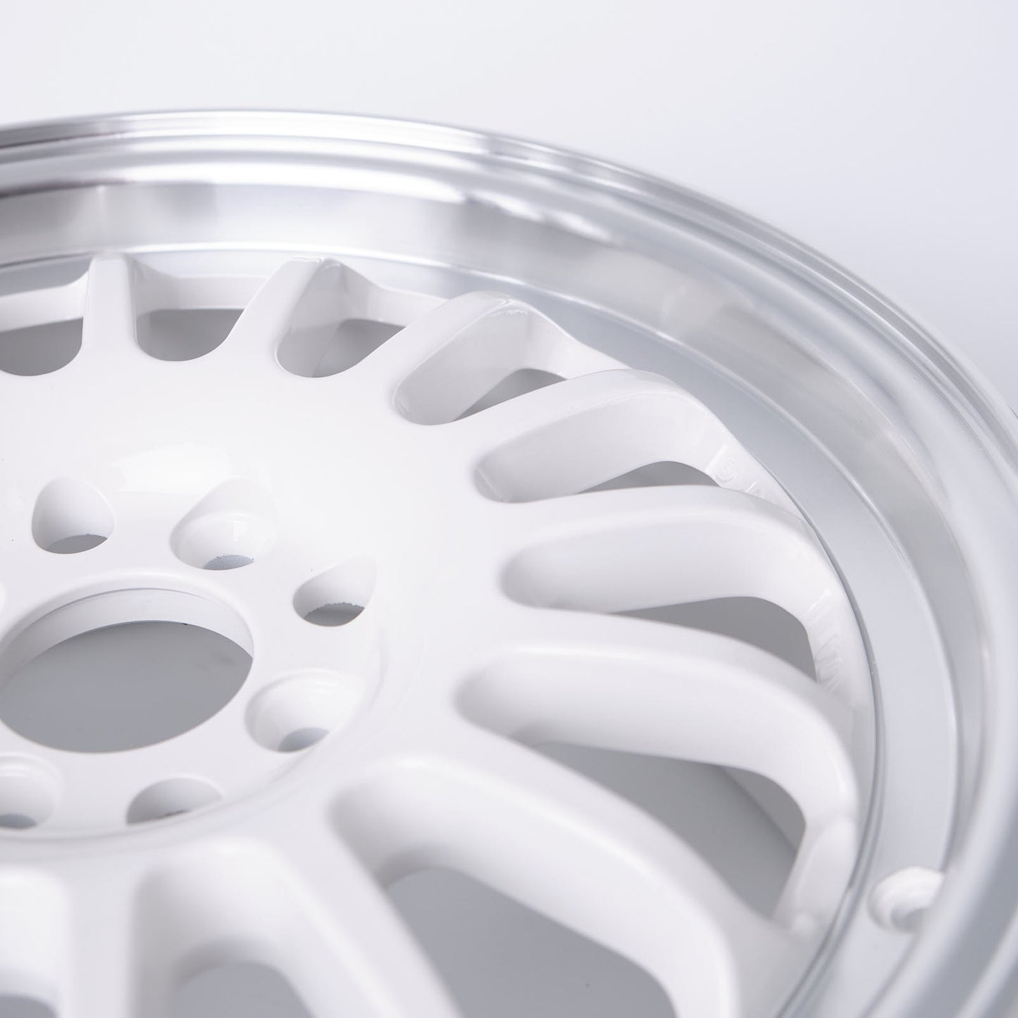ROTA TRACK R2 - 16X7, +40mm, 4X100, 67.1 Hub
