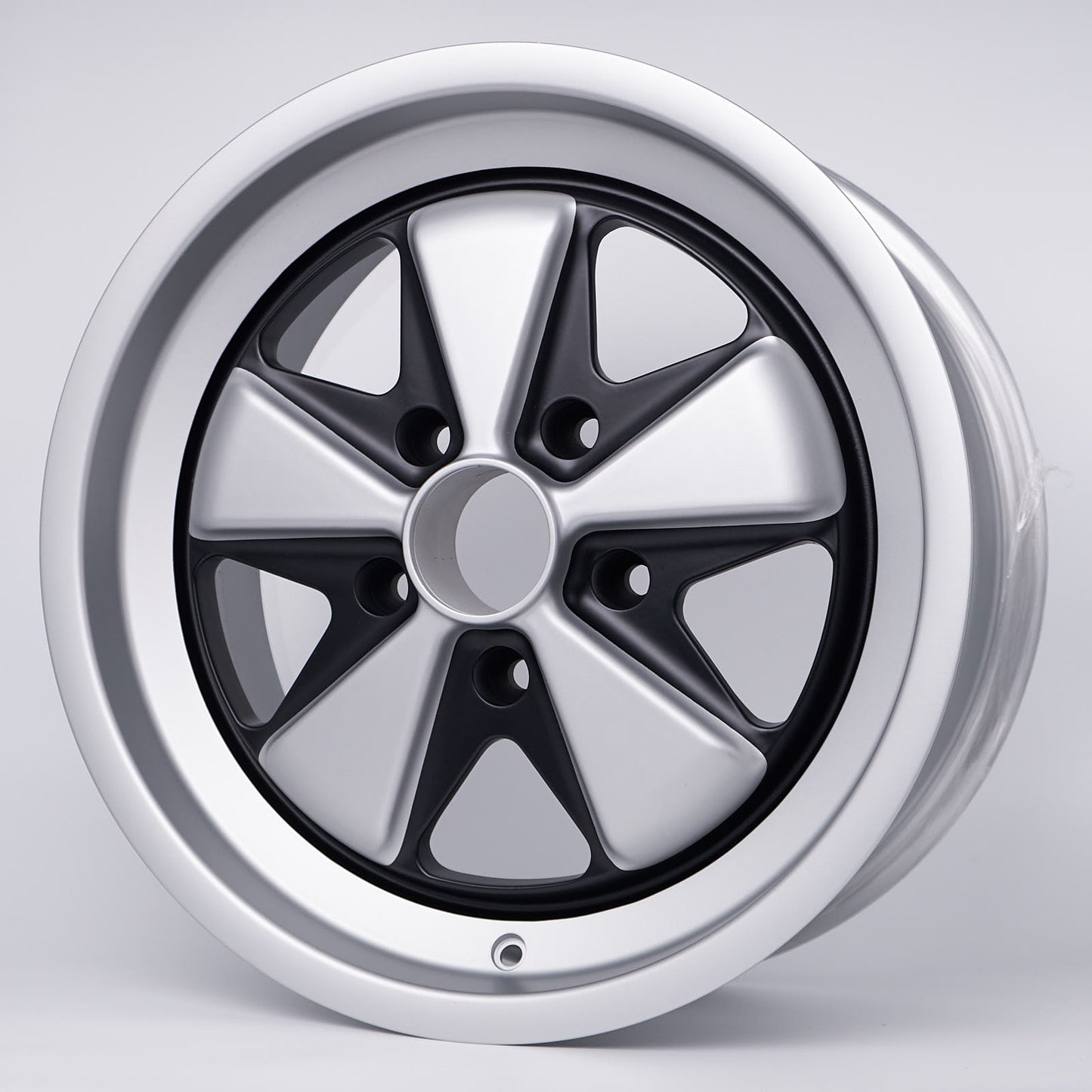 LINEA CORSE PSD 17 - 17x7.5, +35mm, 5x130, 71.6mm Hub