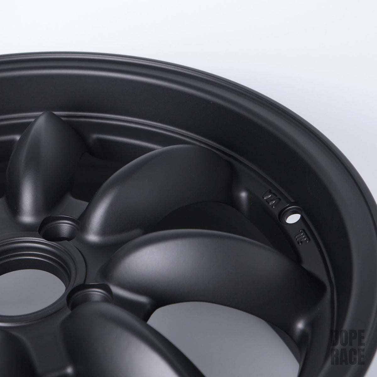 ROTA Wheels RB (16X7 ET40 4X100 56.1 Hub)