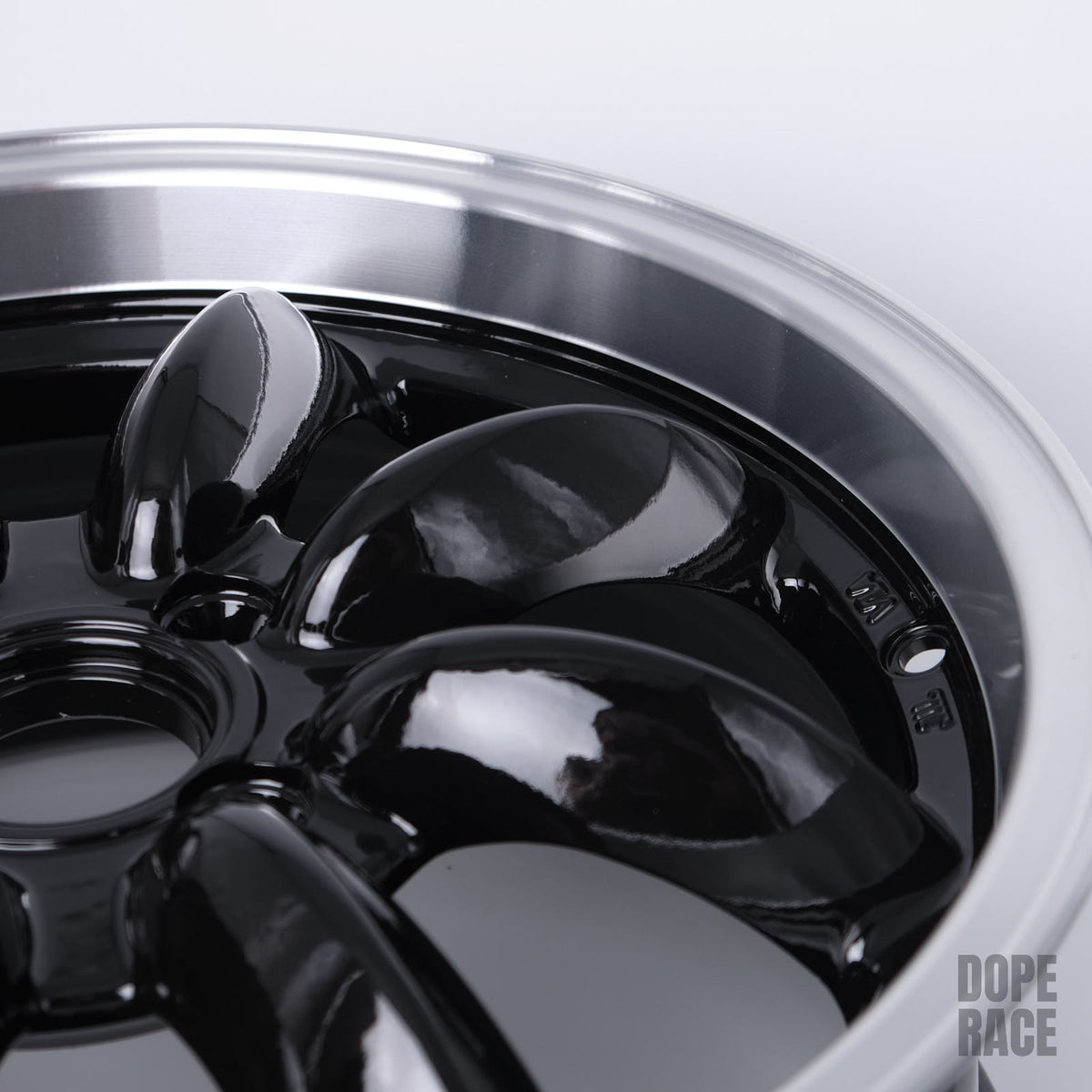 ROTA Wheels RB (16X7 ET40 4X100 56.1 Hub)