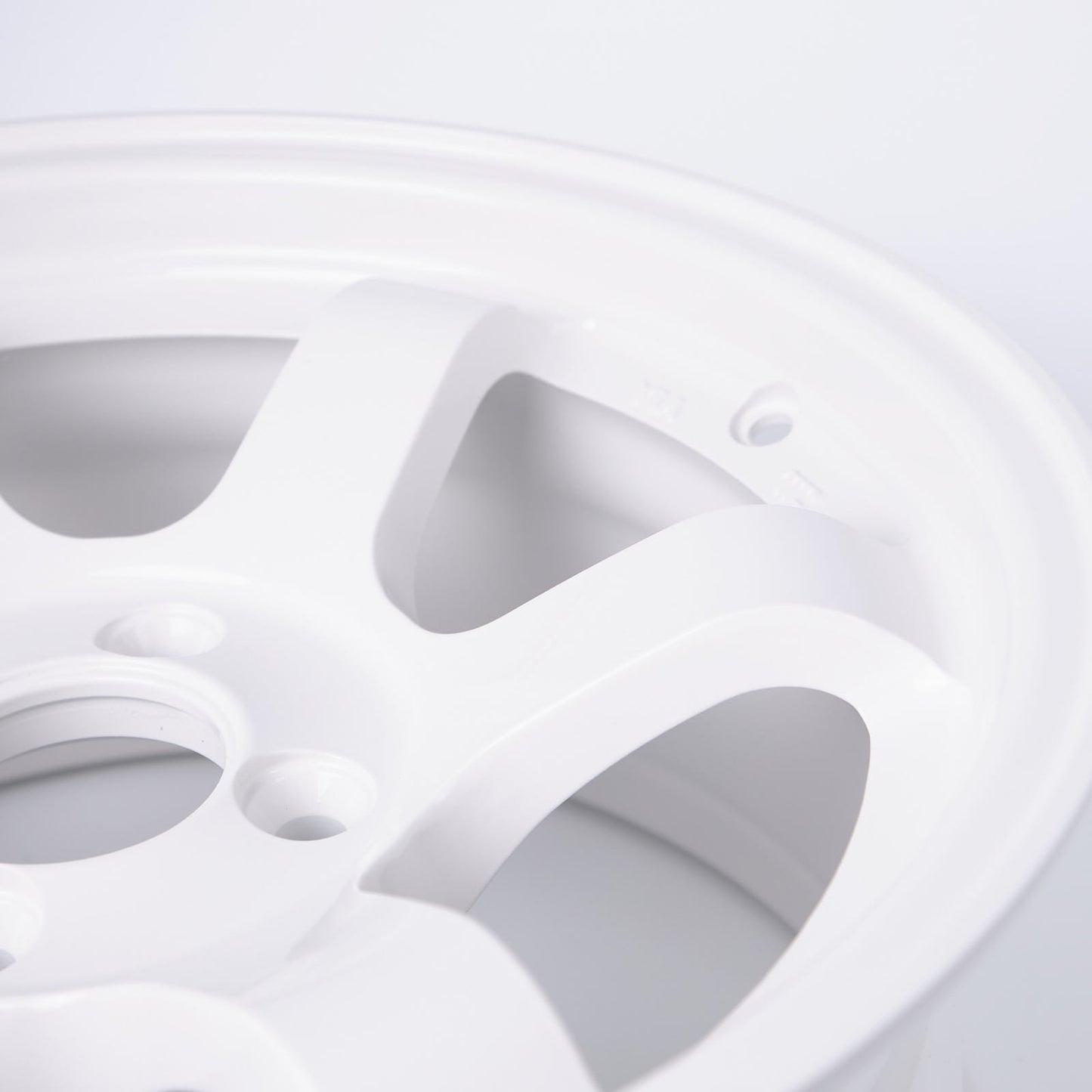 ROTA GRID CONCAVE - 15X7, +20mm, 4X100, 67.1 Hub