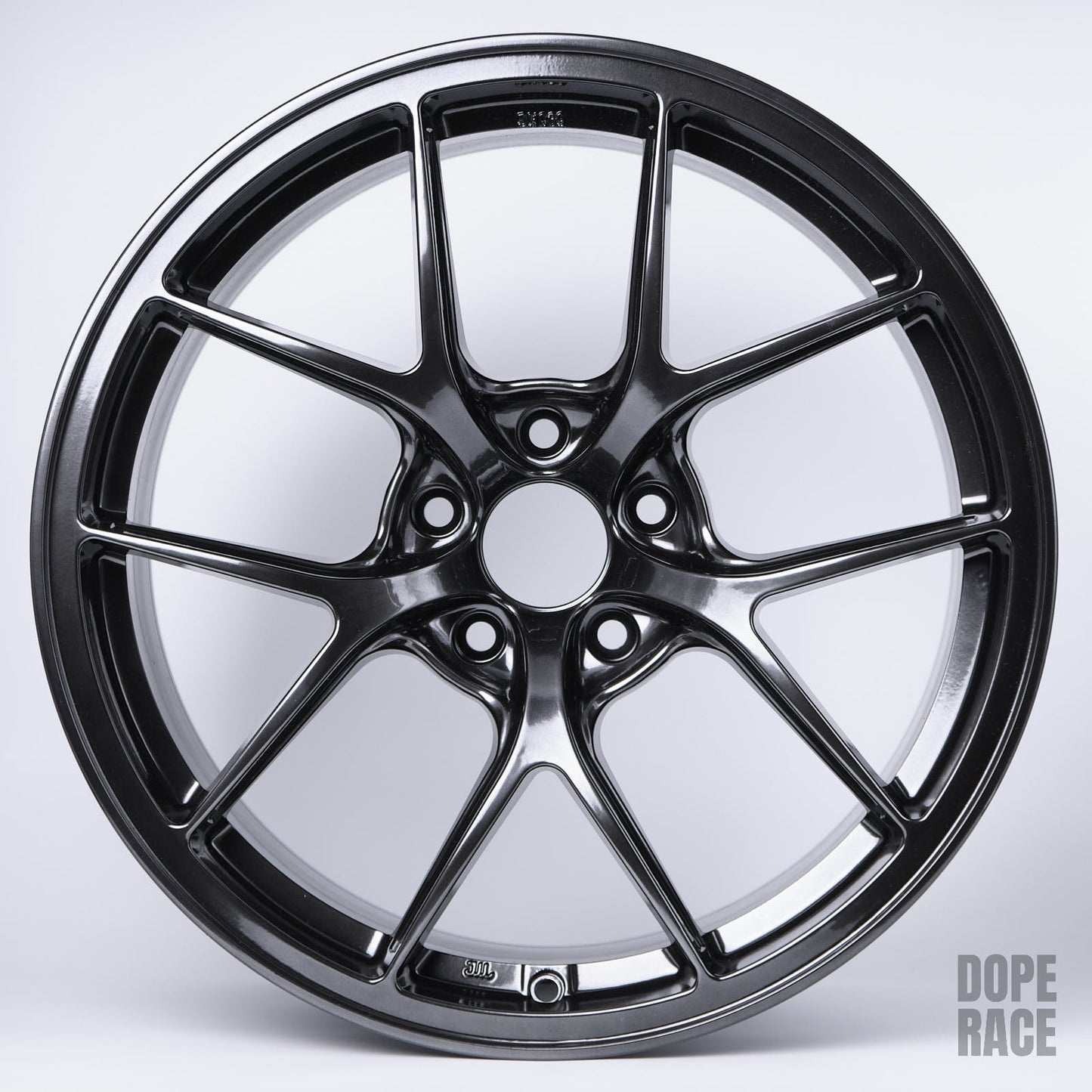 ROTA KB-R - 18x9.5, +38mm, 5x114.3, 73mm Hub