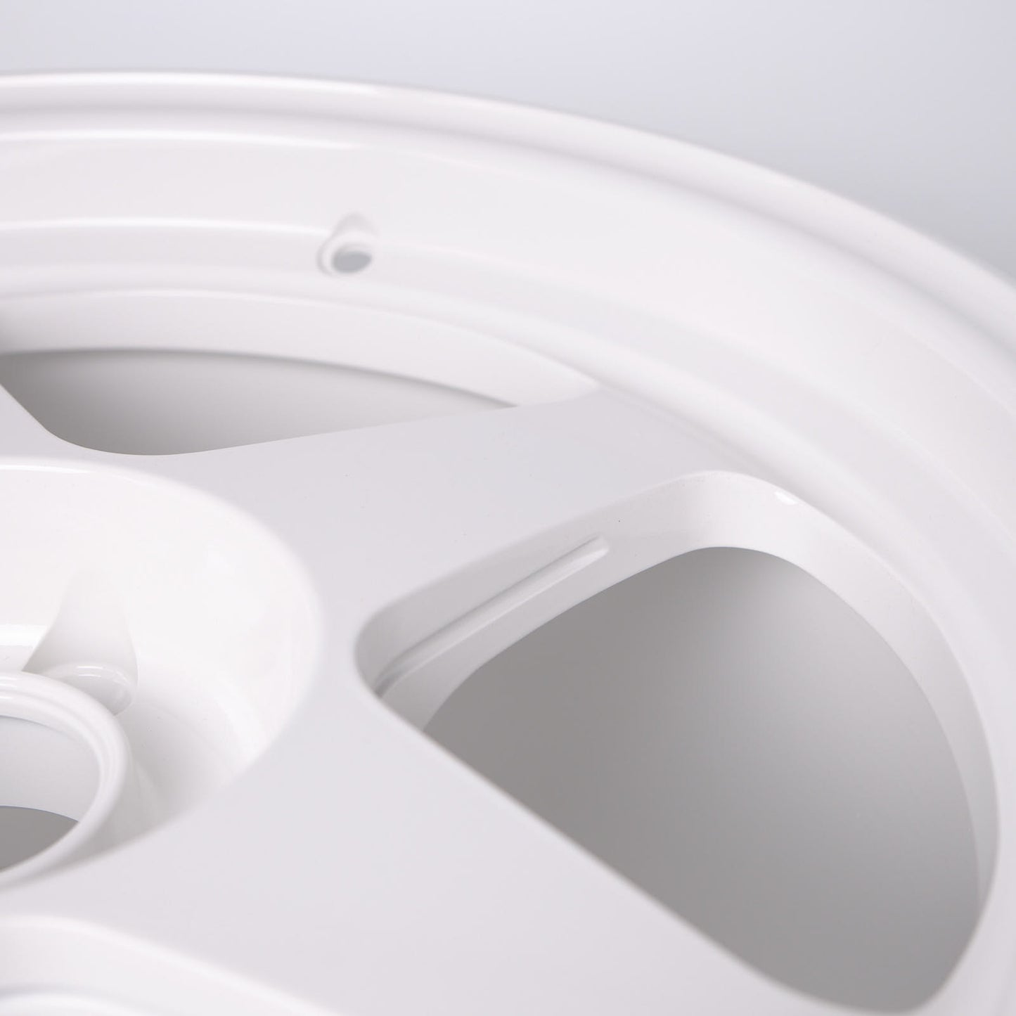 ROTA SLIP STREAM - 18X9.5, +38mm, 5X114.3, 73 Hub
