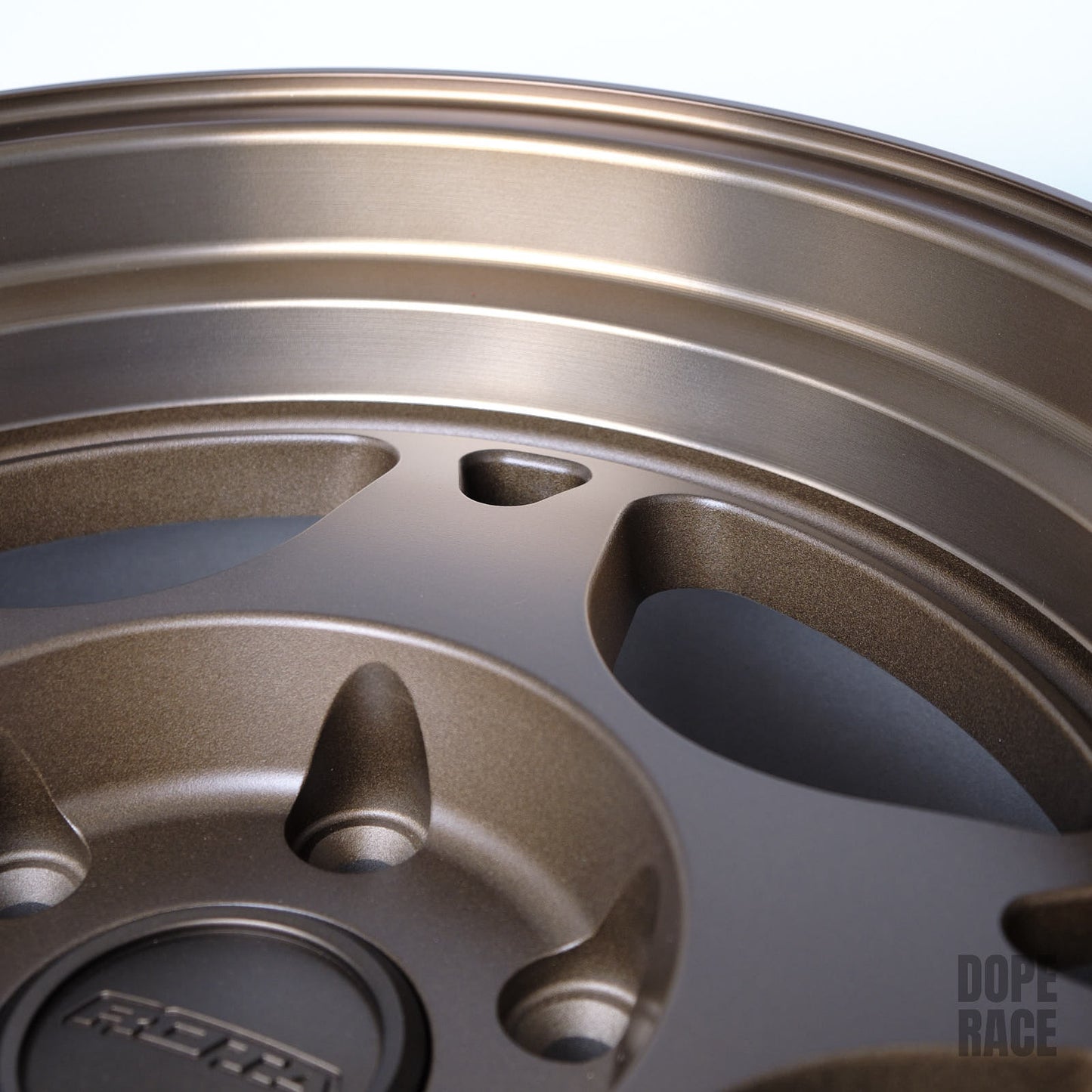 ROTA FF SLIPSTREAM - 17X8.5, 0mm, 6X139.7, 106.1 Hub